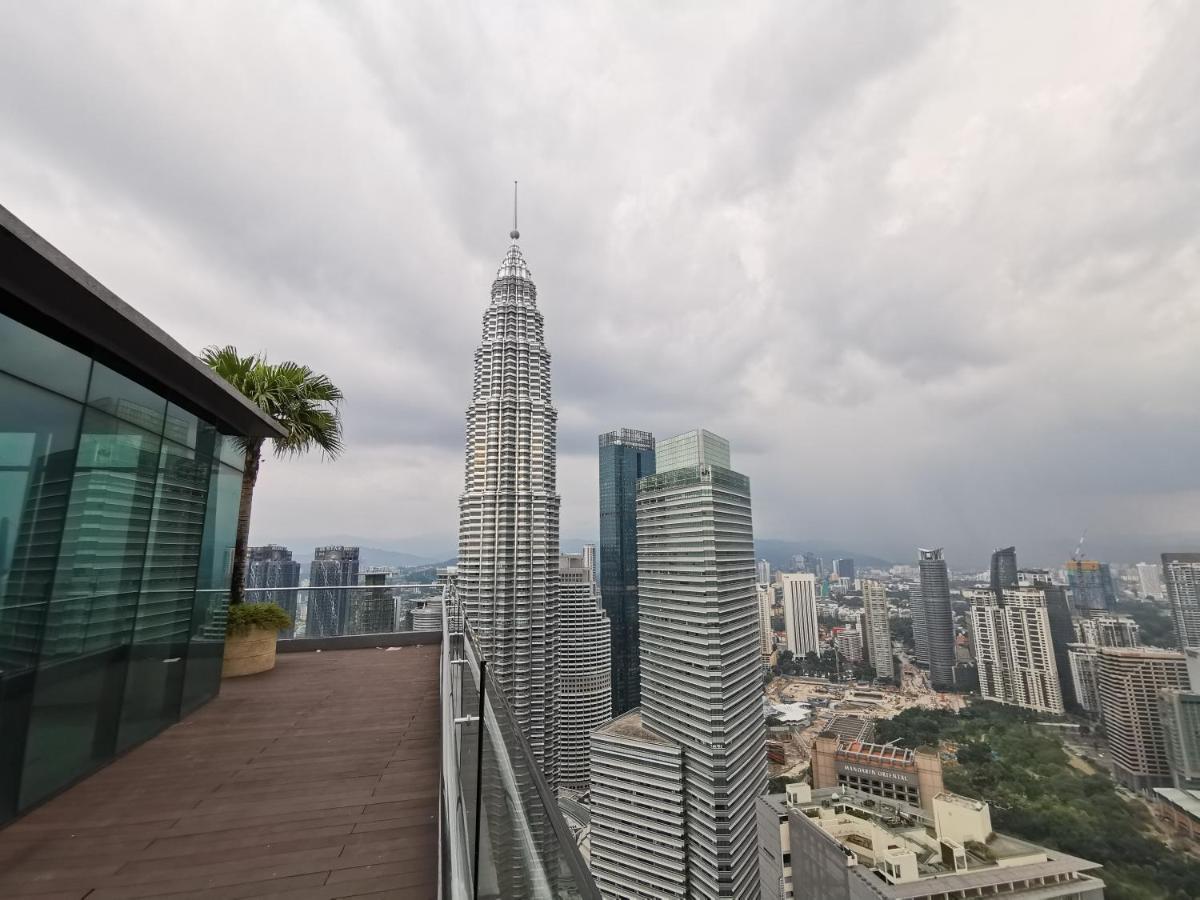 Sky Suites Klcc By Autumn Suites Premium Stay Куала-Лумпур Екстер'єр фото