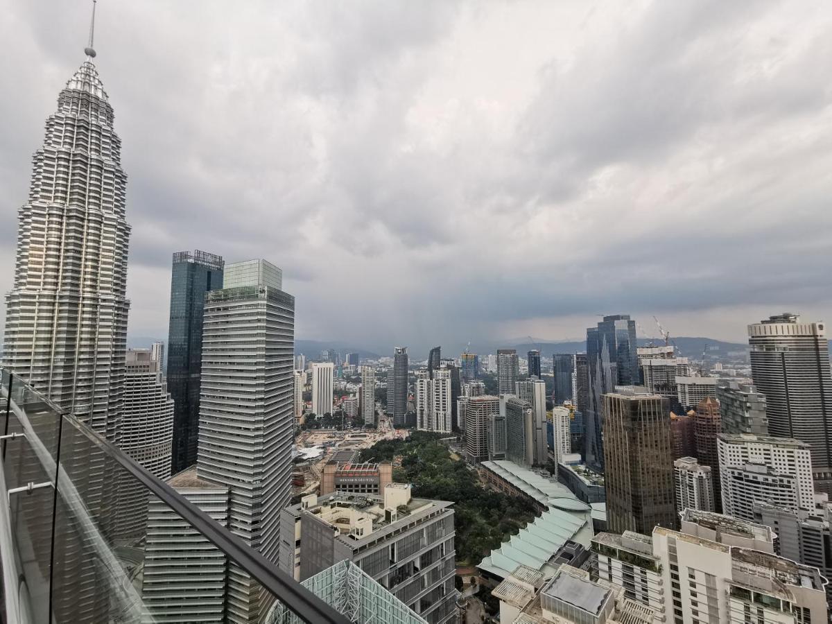 Sky Suites Klcc By Autumn Suites Premium Stay Куала-Лумпур Екстер'єр фото