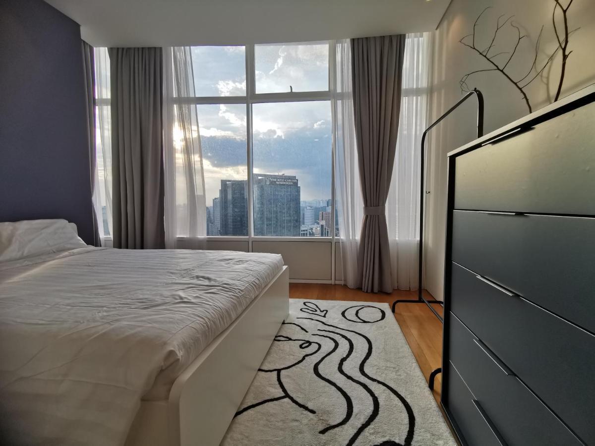 Sky Suites Klcc By Autumn Suites Premium Stay Куала-Лумпур Екстер'єр фото