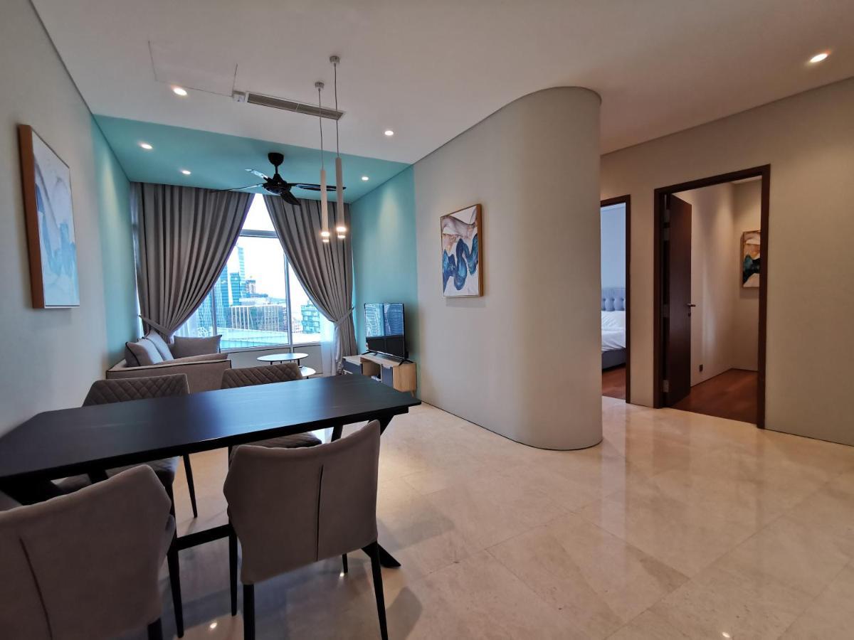 Sky Suites Klcc By Autumn Suites Premium Stay Куала-Лумпур Екстер'єр фото